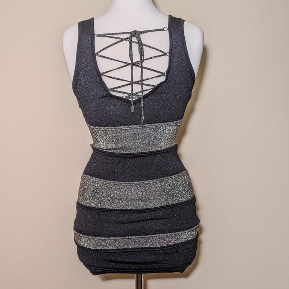 Forever 21 Striped Black Little Golden Sparkly Dress with laces. Medium Size.XXI - Picture 1 of 13